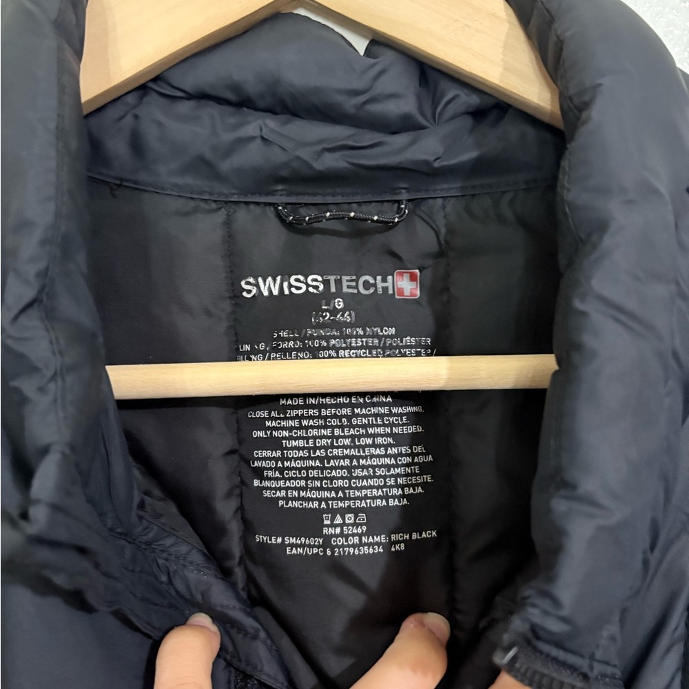 SOLD-Swiss Tech Performance Gear Men's L Puffer Jacket - Picture 3 of 6